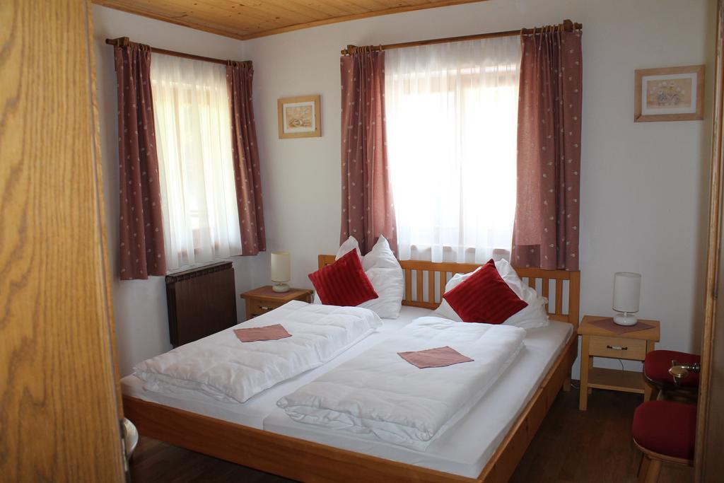 Villa Bauernhof Familie Knoblechner à Nussdorf am Attersee Chambre photo